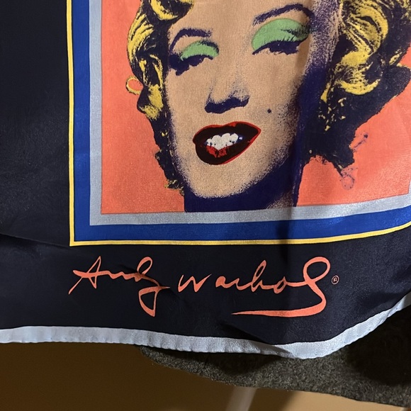 Andy Warhol “Marilyn” 100% Silk Scarf- 33” X 33” square - Picture 2 of 4